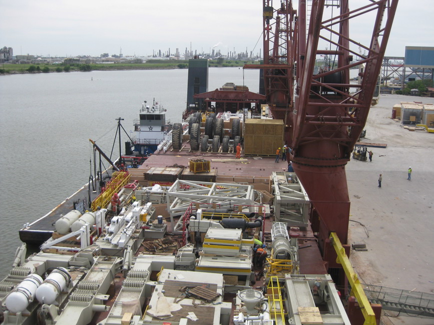 2048 X 1536 Door to door move of drilling rig Canada